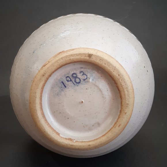 VTG Art Pottery Vase Abstract Hand Painted Pastel Colors Rare Signed - Picture 9 of 10